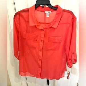 Bongo Junior’s Medium Sheer 3/4 Roll Sleeve Button up Shirt Strawberry NWT!